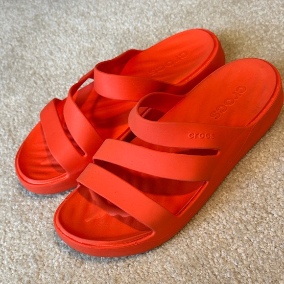 CROCS Shoes - CROCS Women's Bold Red Sandals